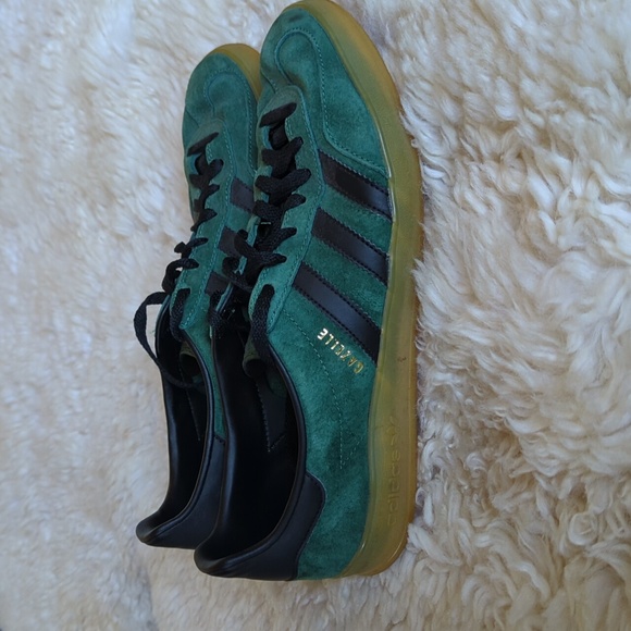 Adidas Gazelles - Picture 4 of 12